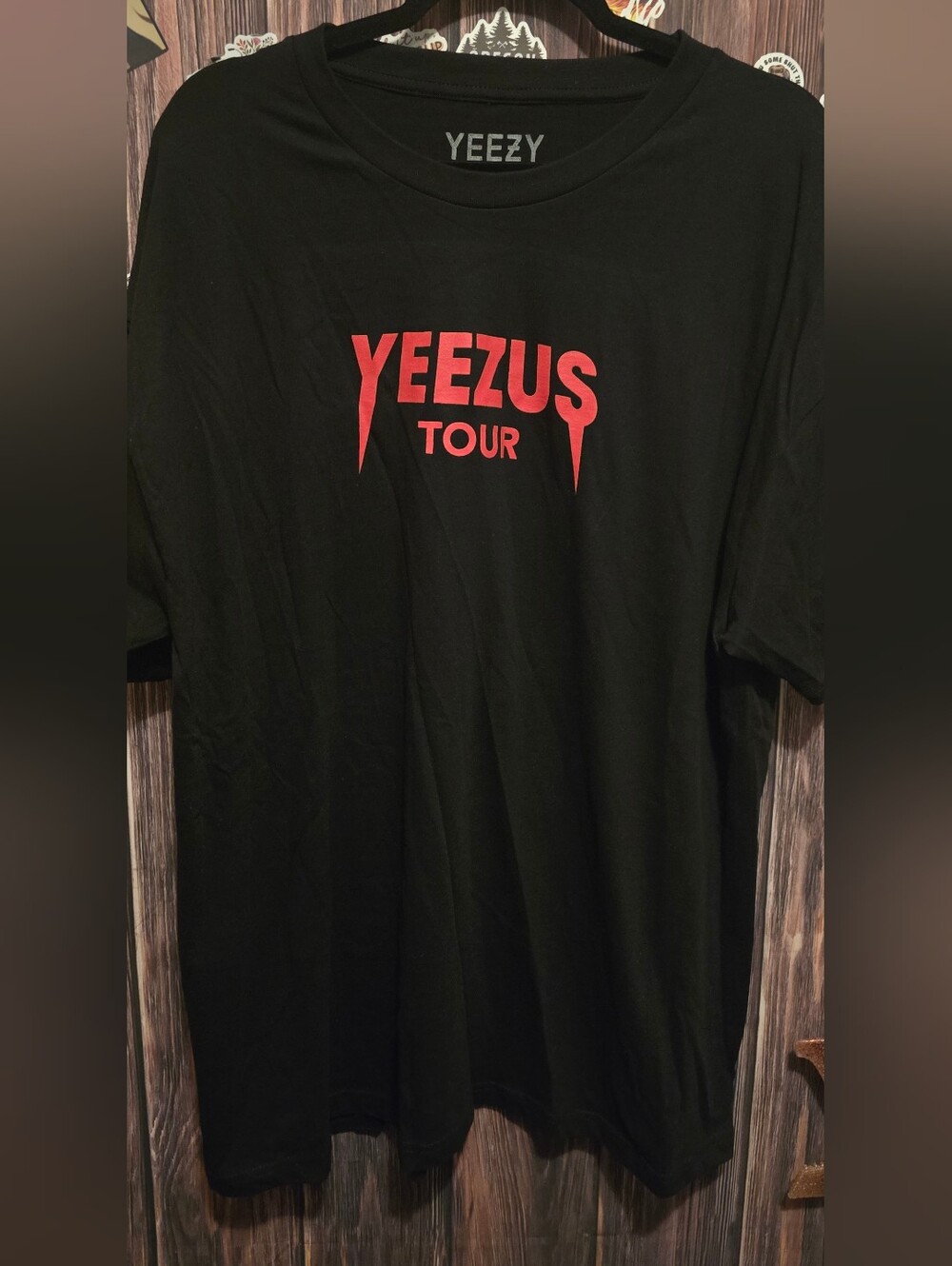 Yeezy t.shirt